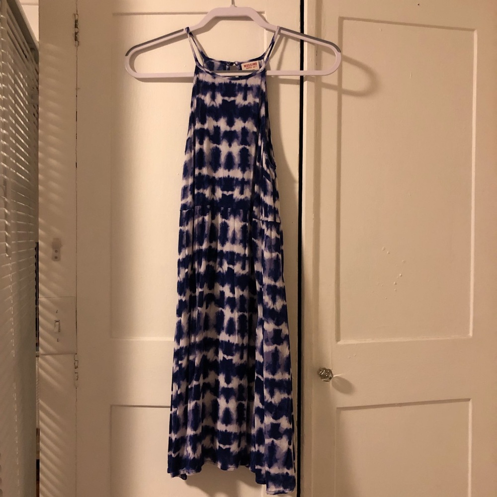 Blue and white dress 🌸 50% OFF BUNDLES